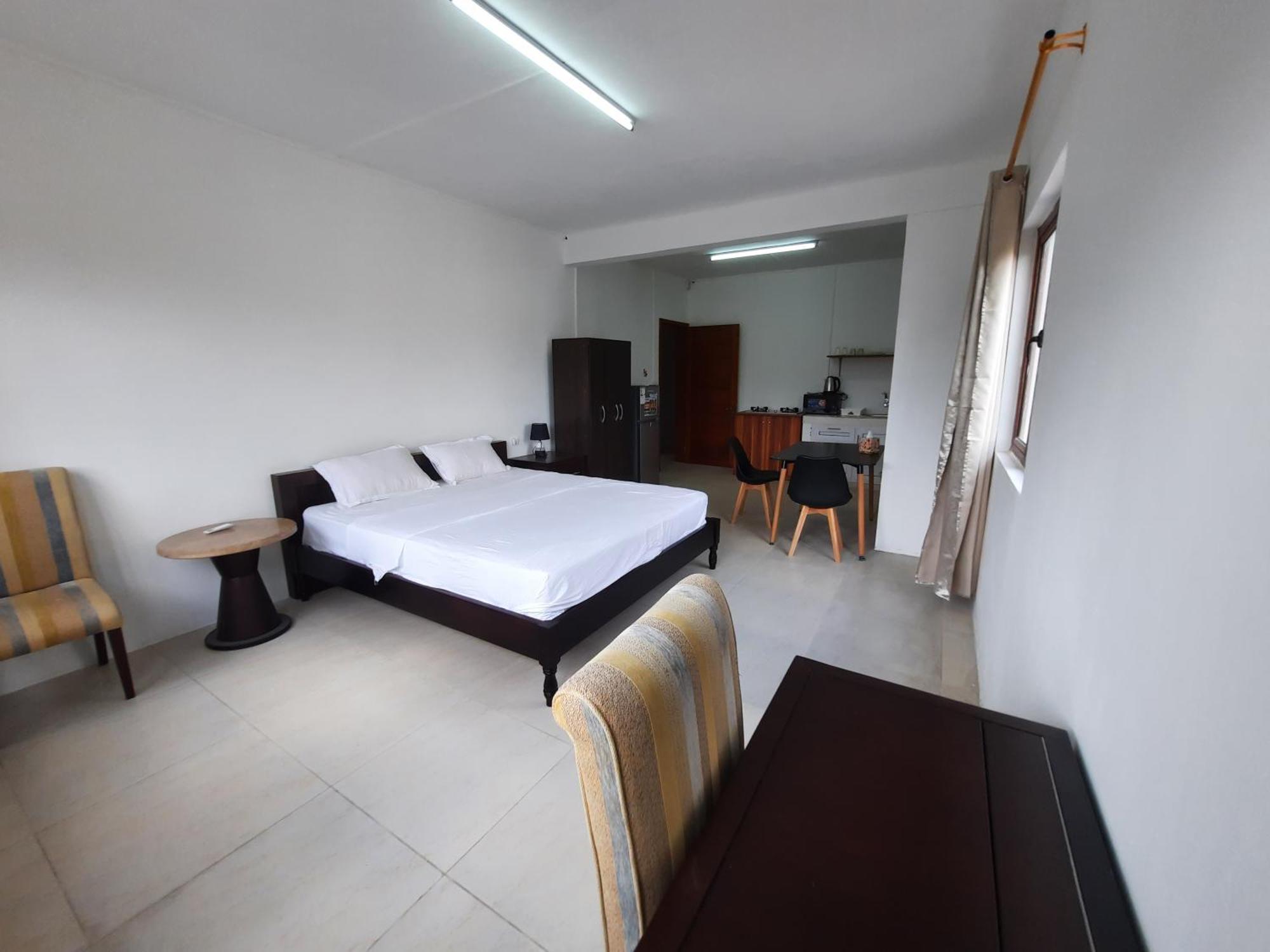 Jasmin Apartments Flic En Flac Bagian luar foto